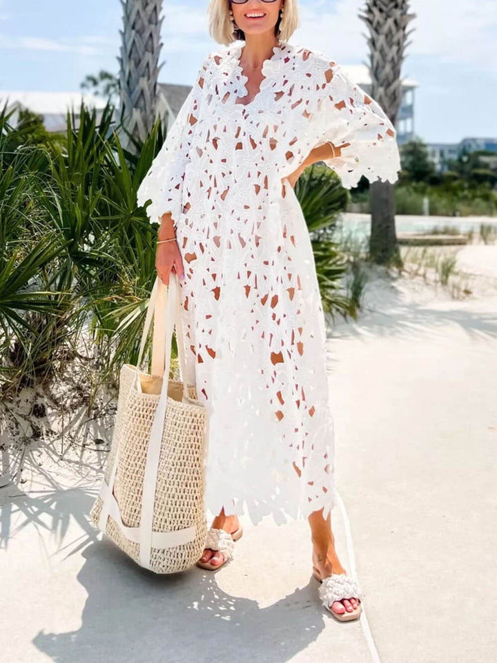 Vestido midi de playa con encaje