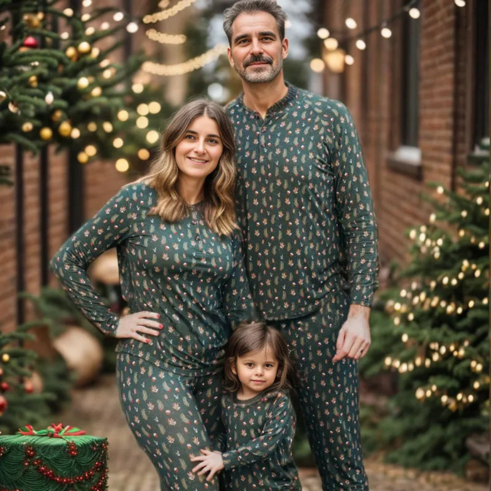 Pijama familiar con árbol de Navidad verde (con ropa para perros de mascota)