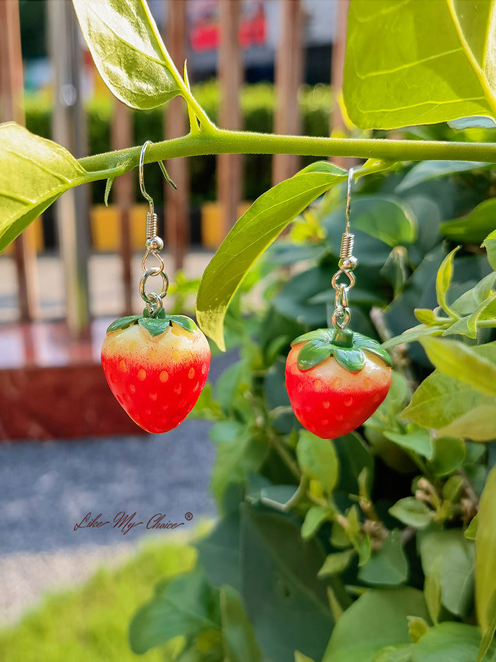 Süße Erdbeer-Tropfen-Ohrringe