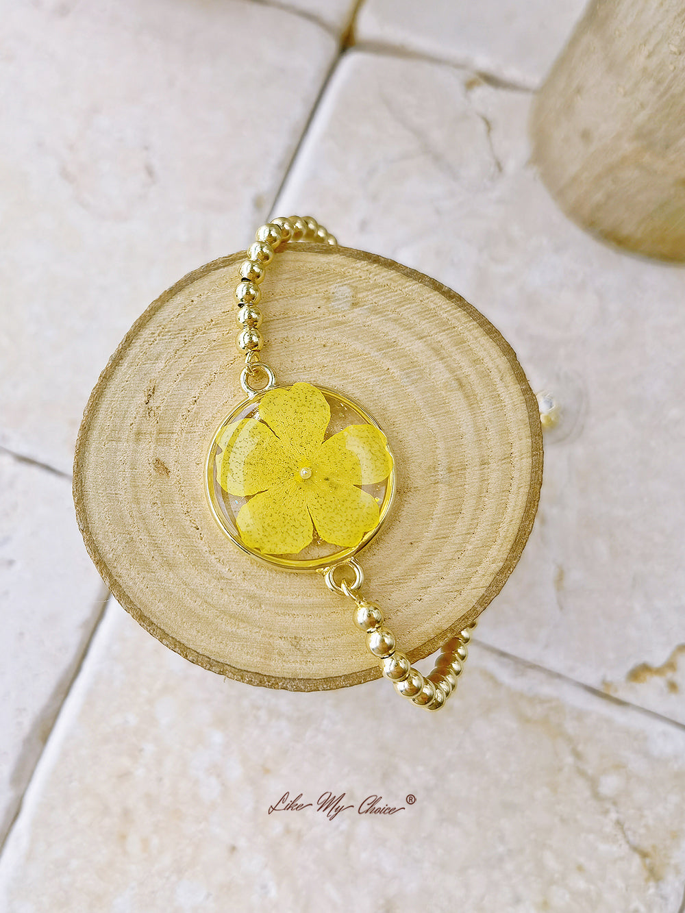 Pulsera redonda con relieve epoxi amarillo