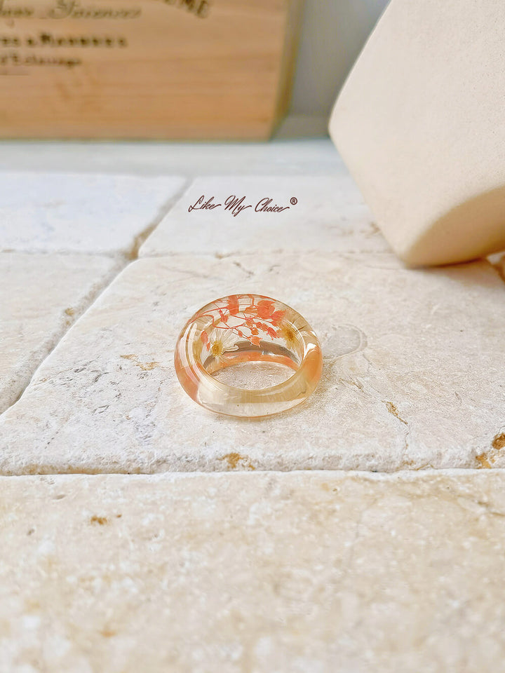 Vit Daisy Oval Resin Ring