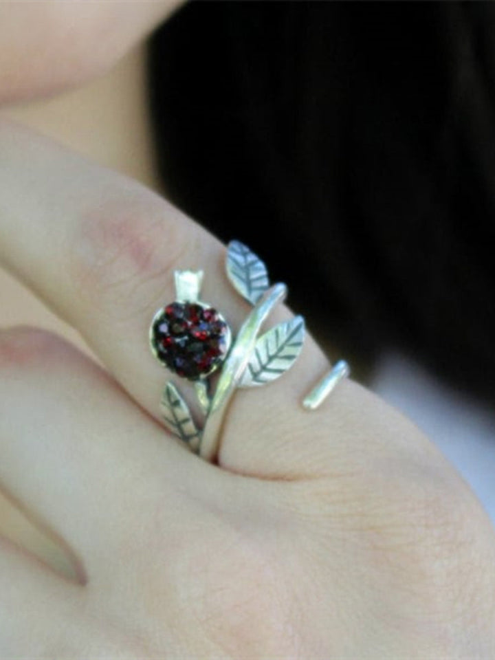 Royal Granatäpple Design Silver Leaf Twine Ring