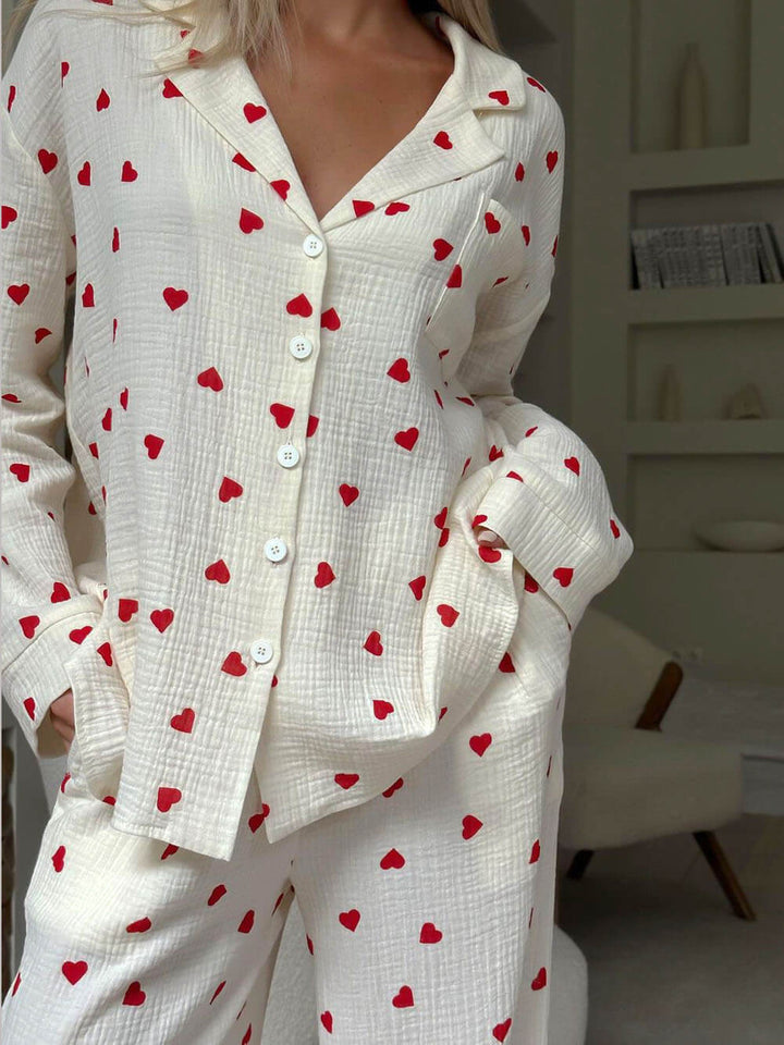 Niedliche Pyjama-Sets mit Button-Down-Hemd und Herz-Print