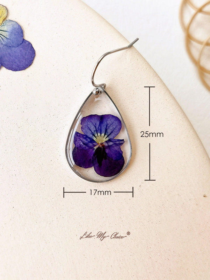 Gepresste Blumenohrringe Violette Geburtsblume der Februarblume