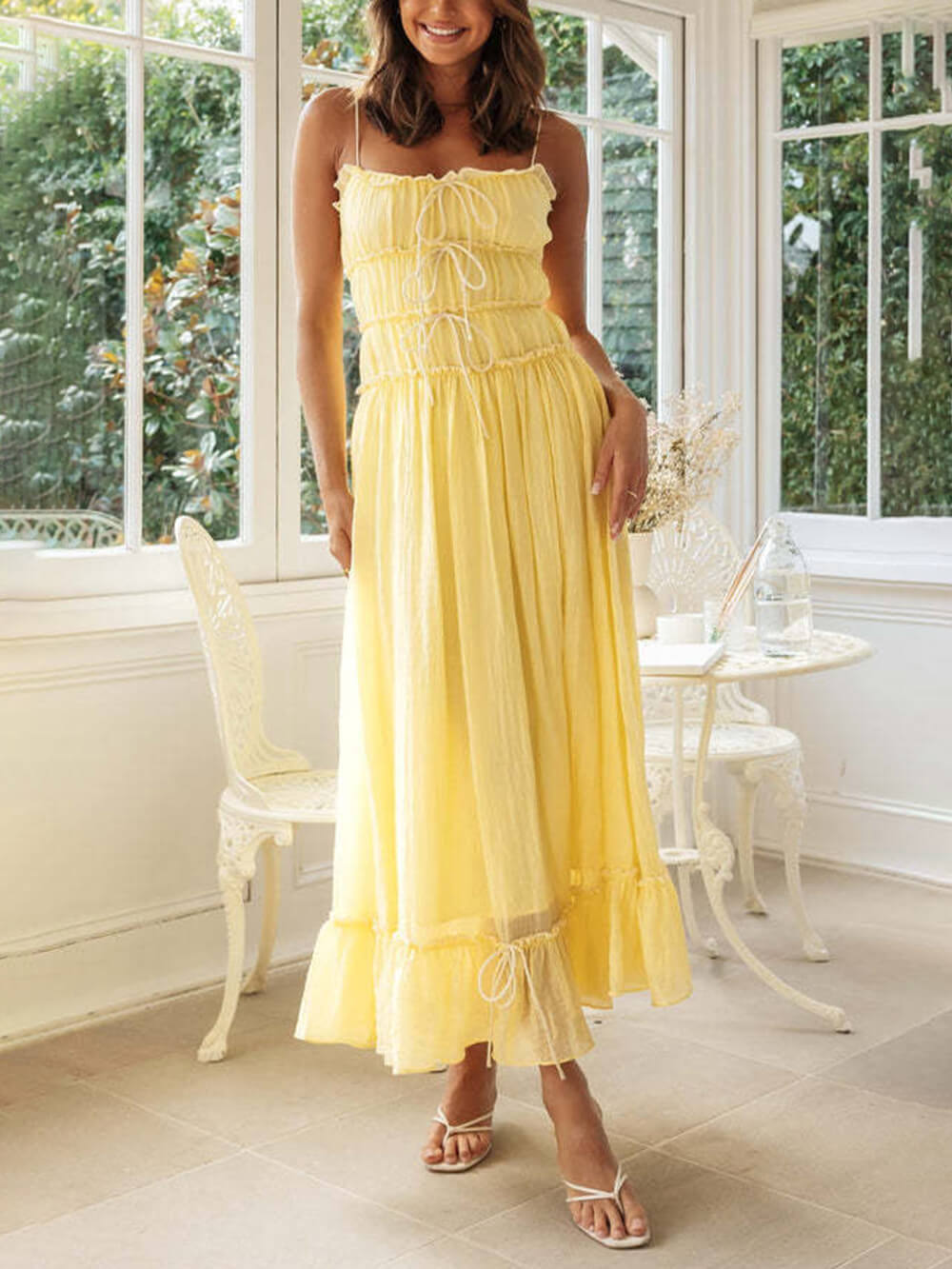Elegant Patchwork-klänning med off-Shoulder Strap