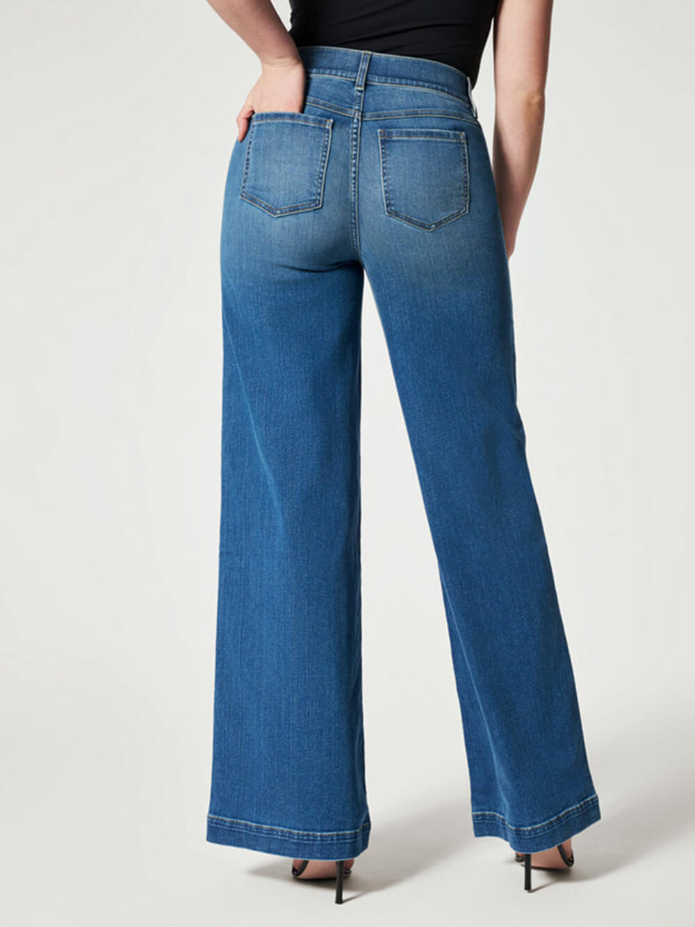 Wide-Leg Mid-Rise Jeans