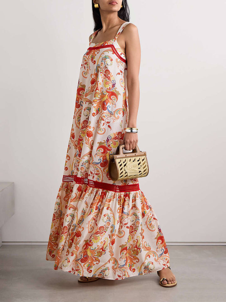 Moderne prachtige maxi-jurk met paisley-gehaakte rand en print