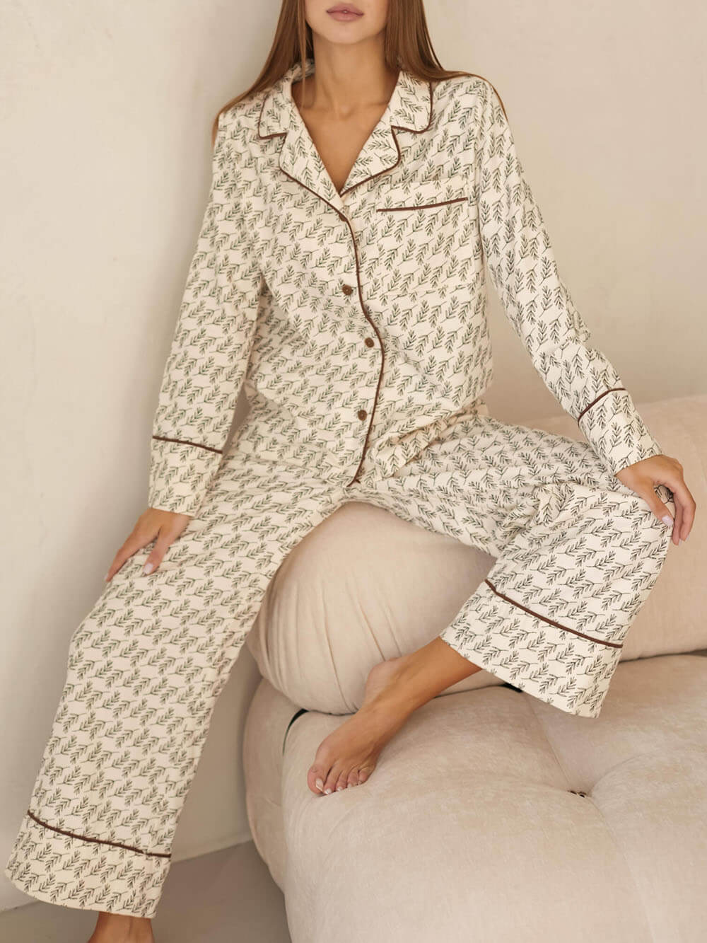 Løst trykt brunt trim patchwork pyjamassæt
