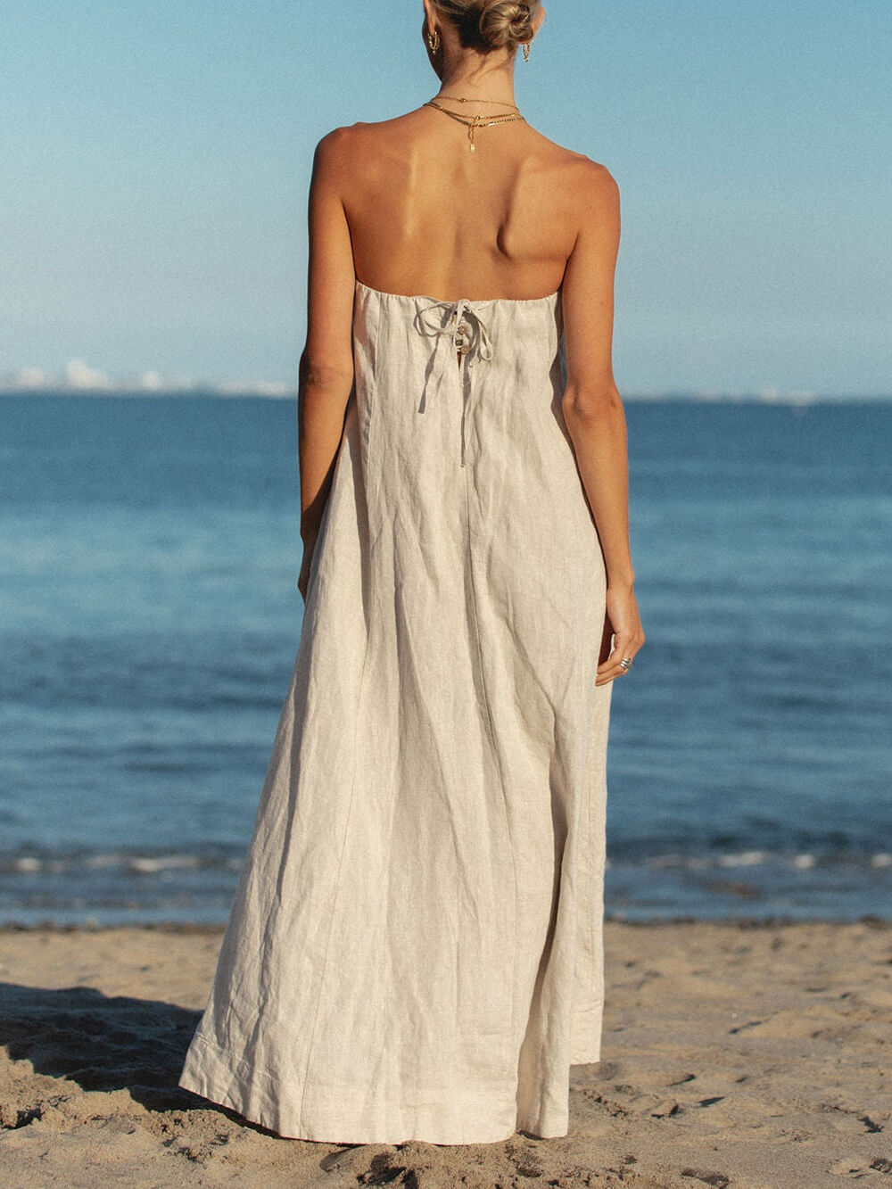 Vestido largo de lino con tiras plisadas en offshore