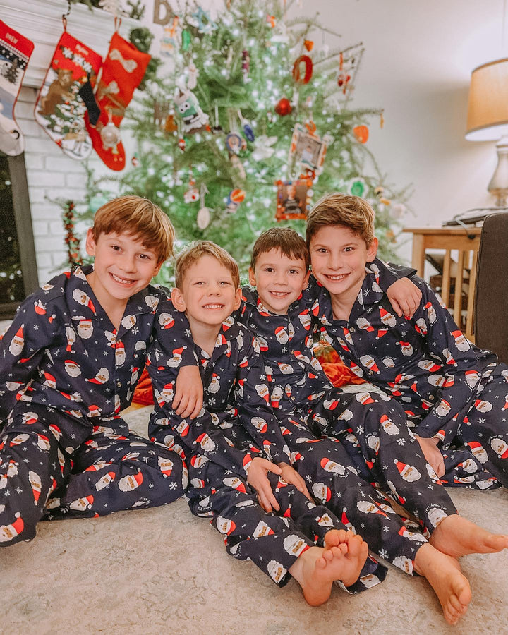 Pijamas a juego familiares con capucha de Papá Noel