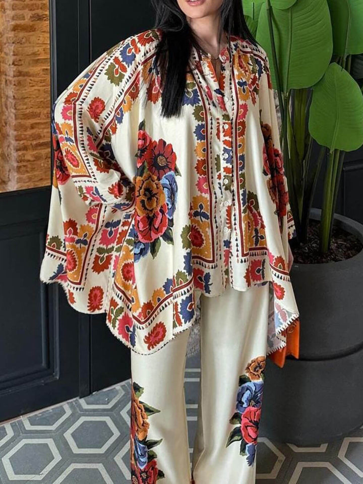 Moderne, einzigartige, bedruckte, übergroße Bluse mit Knöpfen