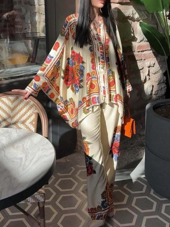 Moderne, einzigartige, bedruckte, übergroße Bluse mit Knöpfen
