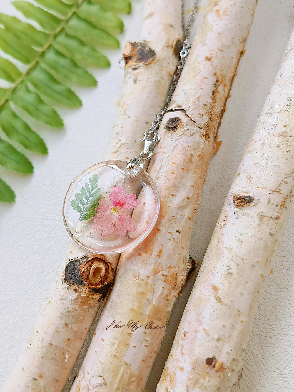 Natural Fern Mallow Resin Pressed Flower Botanical Pendant Necklace