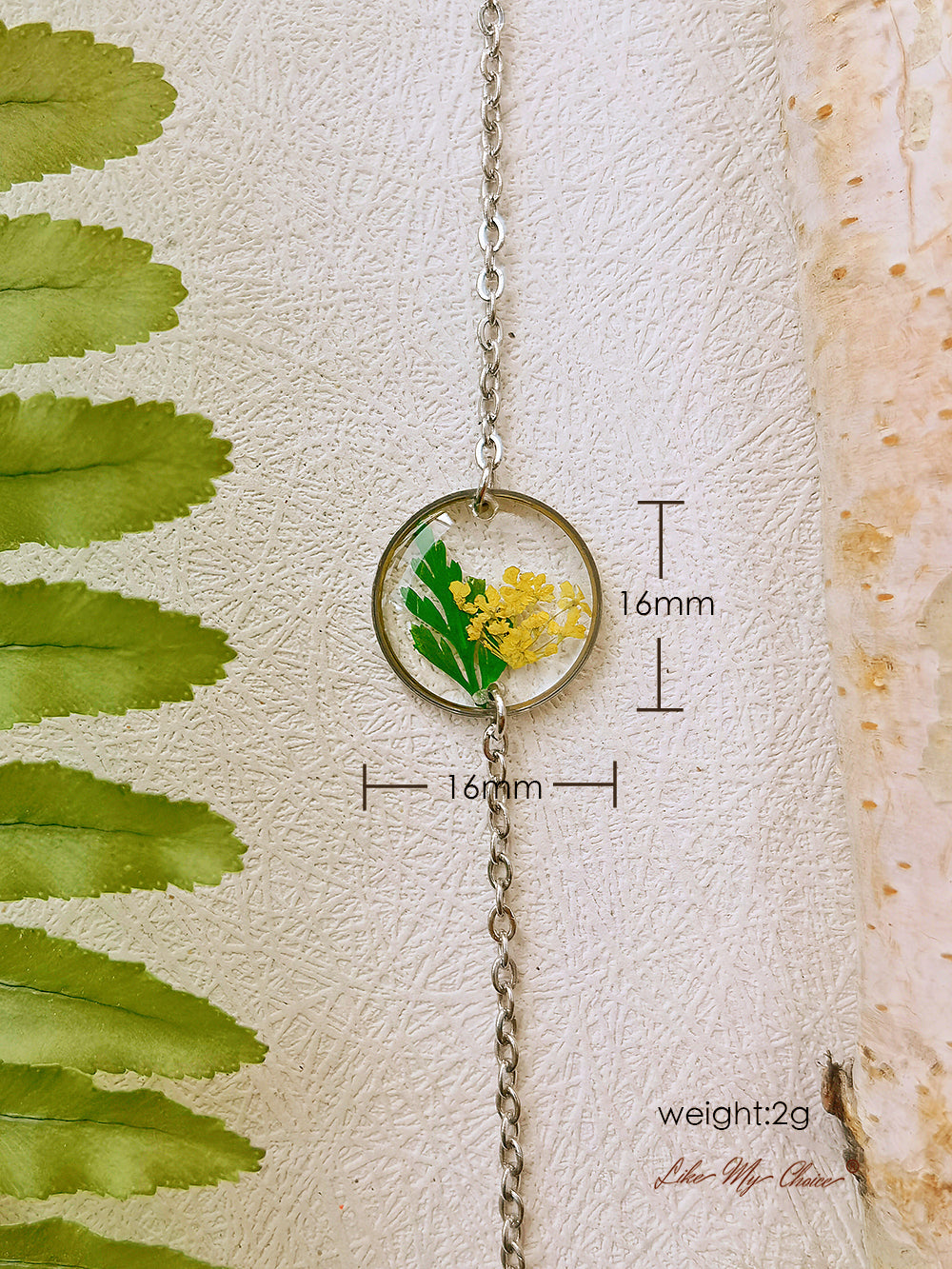 Ručně vyráběný kulatý náramek z lisované květinové pryskyřice Cosmos Sulphureus