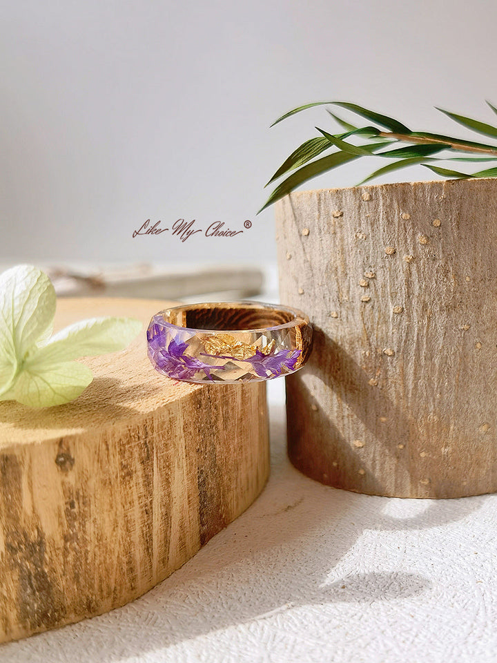 แหวนเรซินฝังดอกไม้แห้งแฮนด์เมด-ฟอยล์สีทองสีม่วง