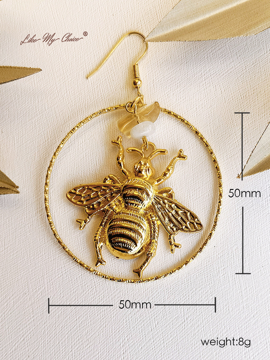 أقراط كريستال النحلة الذهبية الطبيعية