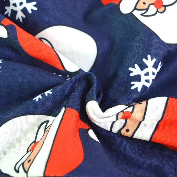 Weihnachtsmann-Einteiler mit Kapuze, passender Familien-Pyjama