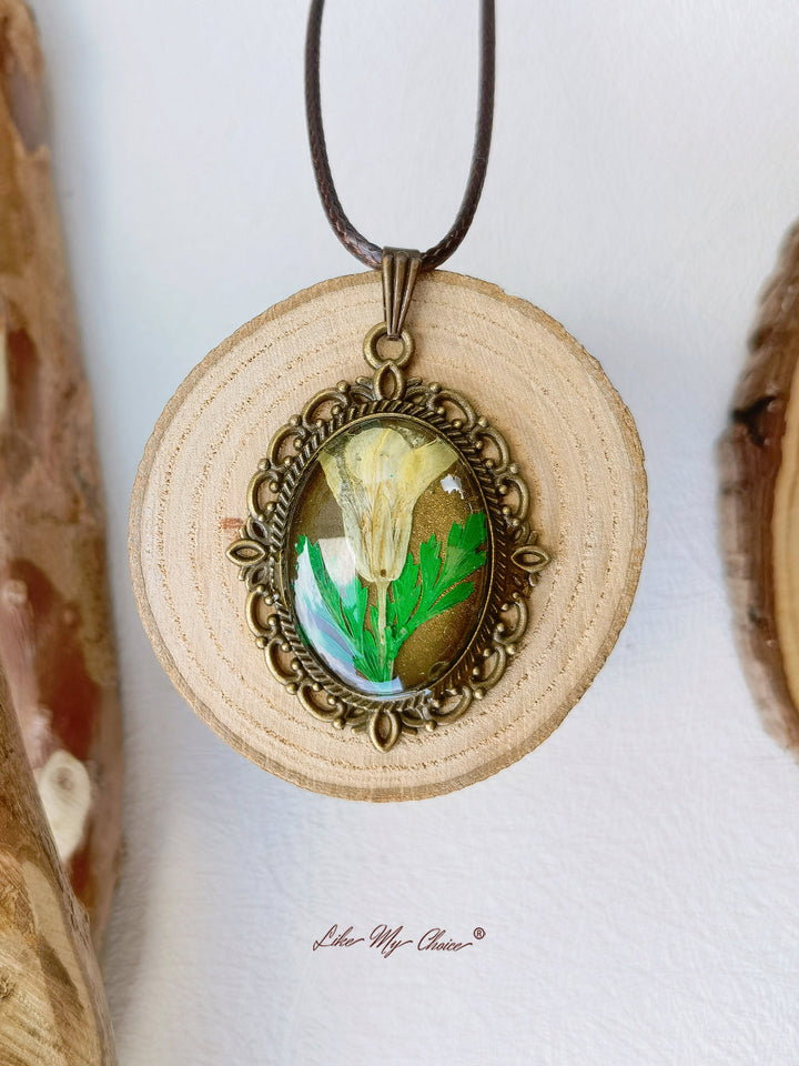 Řepkový sušený květ kruhový Vintage náhrdelník