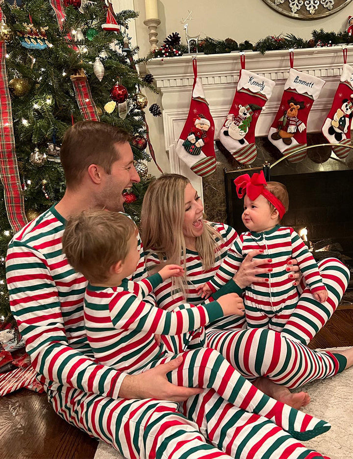 Ensemble de pyjama assorti familial à rayures vertes, rouges et blanches