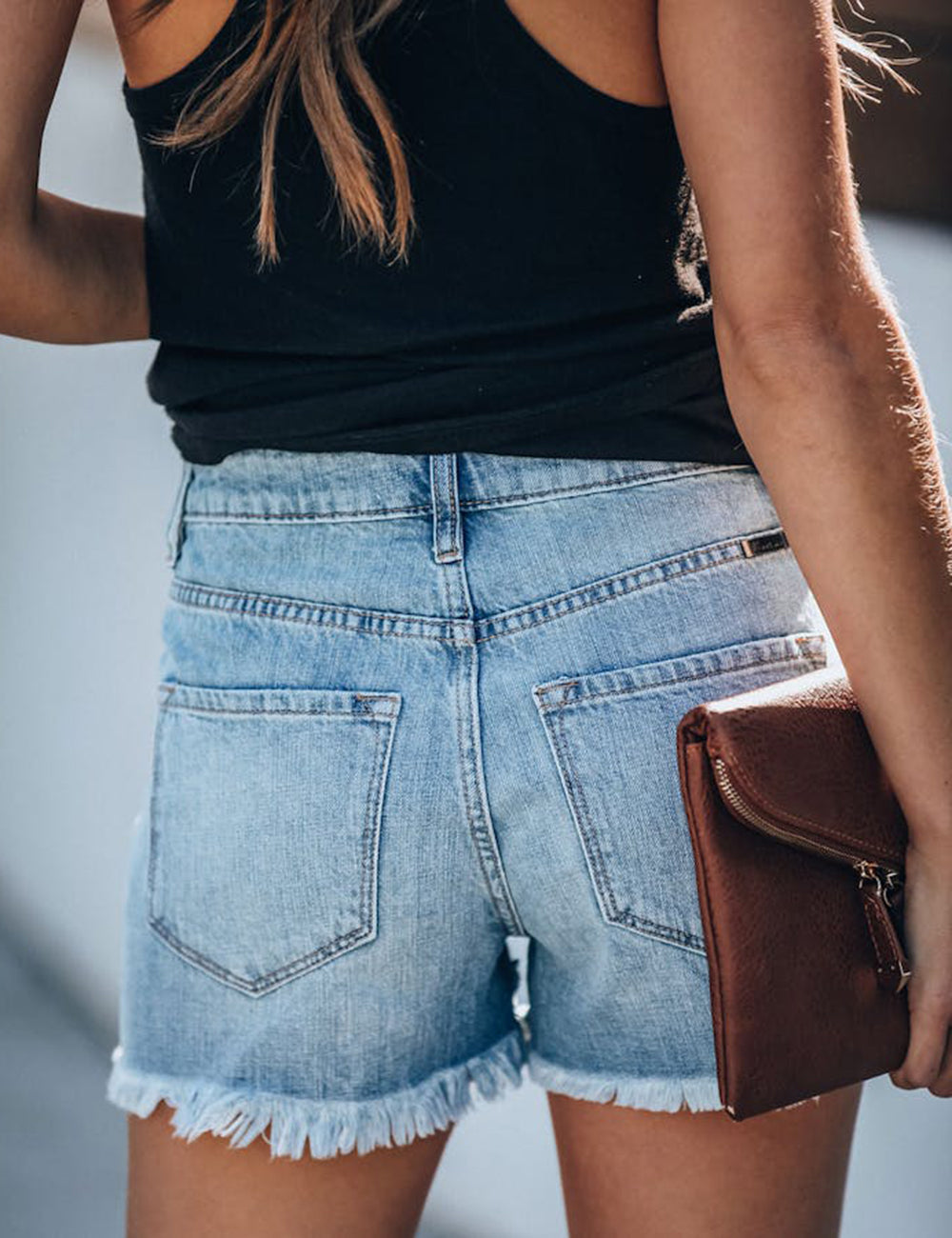 Pantaloni scurți din denim distressed Hazel cu talie înaltă