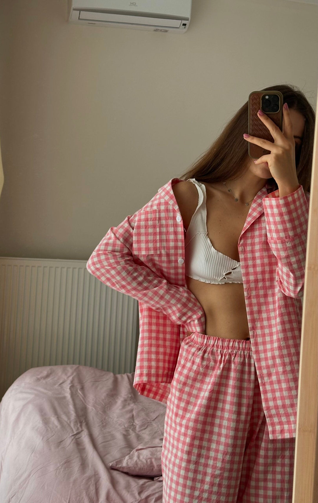 Rosa kariertes, lockeres Pyjama-Set