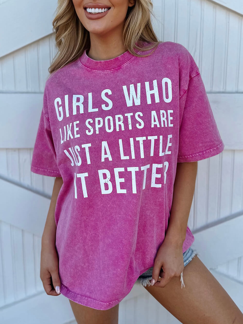 Mineral-Wash ¡° Les filles qui aiment le sport sont juste un peu meilleures ¡± T-shirt rose