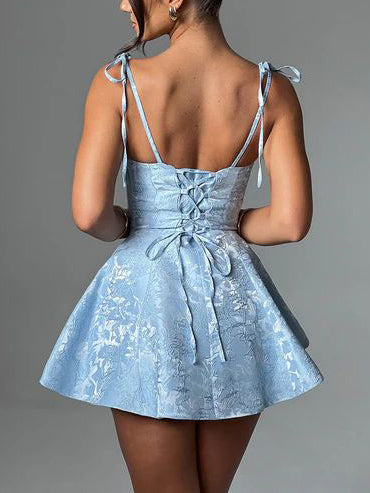 Mini šaty s žakárovou texturou se stahovacím lemem
